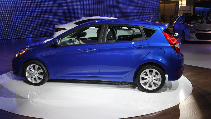 Illustration for article titled 2012 Hyundai Accent is here to give Honda the Fits